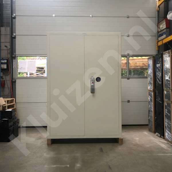 Gebruikte inbraakwerende archiefkast Polifer