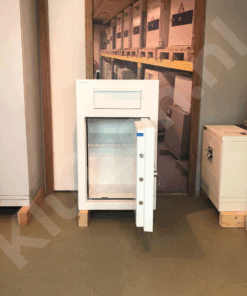Showroommodel afstortkluis DMST 20/3 | Tweedehands afstortkluis Euroklasse 2
