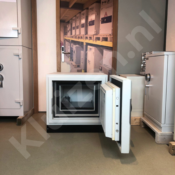 Gebruikte datasafe Lampertz S11